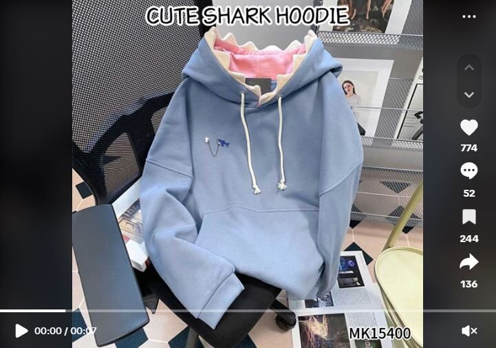 Hoodie TikTok ad