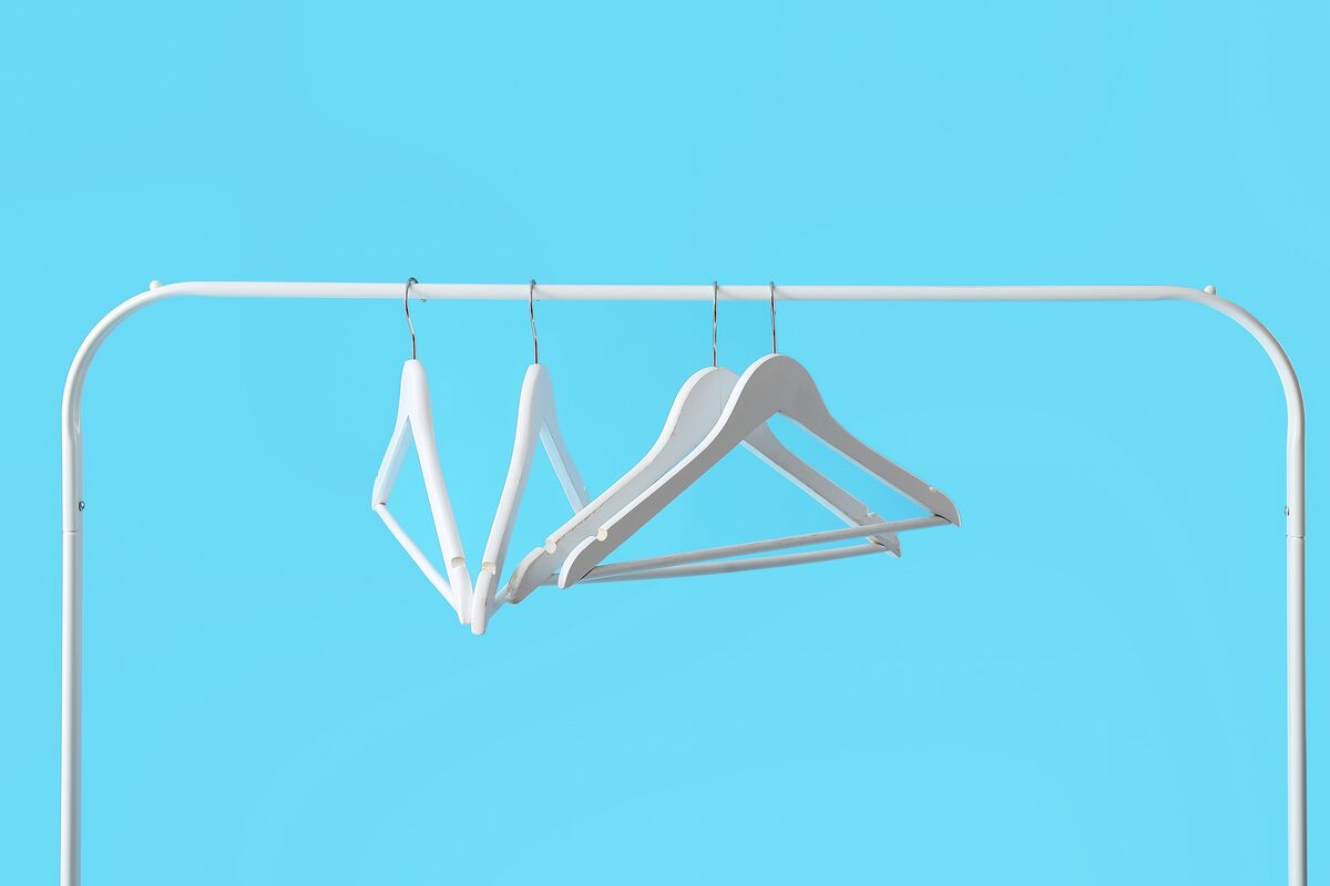 Picking Top-Selling Men's Clothing Items For Dropshipping